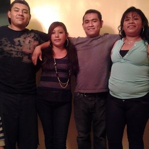 Meet your Posher, Dominga